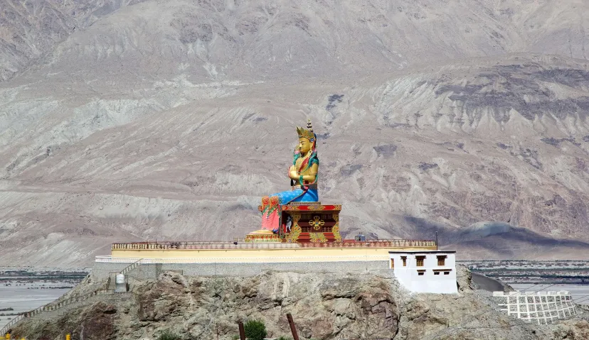 Leh Ladakh Adventure Expedition – Pangong and Nubra Valley Tour 3